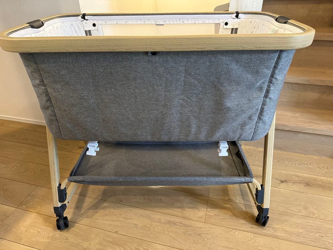 ベビーベッド　HZDMJ