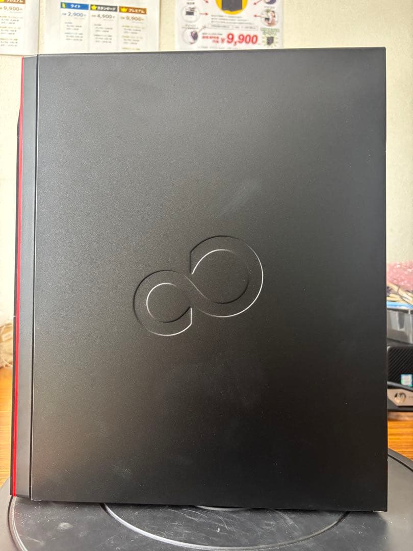 Fujitsu PRIMERGY TX1310 M3 PC サーバー　SSD装着