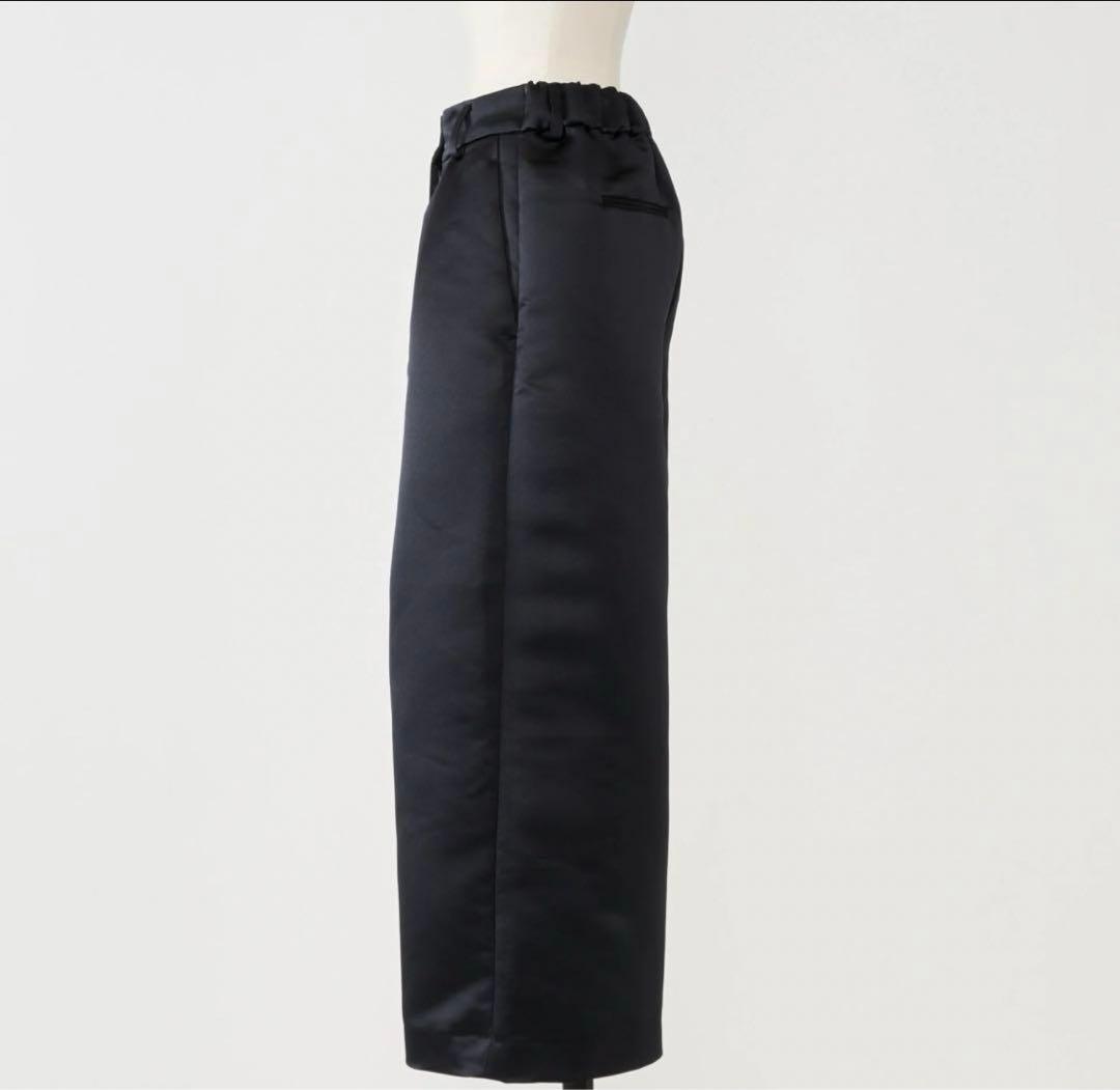 【Heve】サテンフレアガウチョ　ワイドフレアパンツ 36サイズ　ブラック