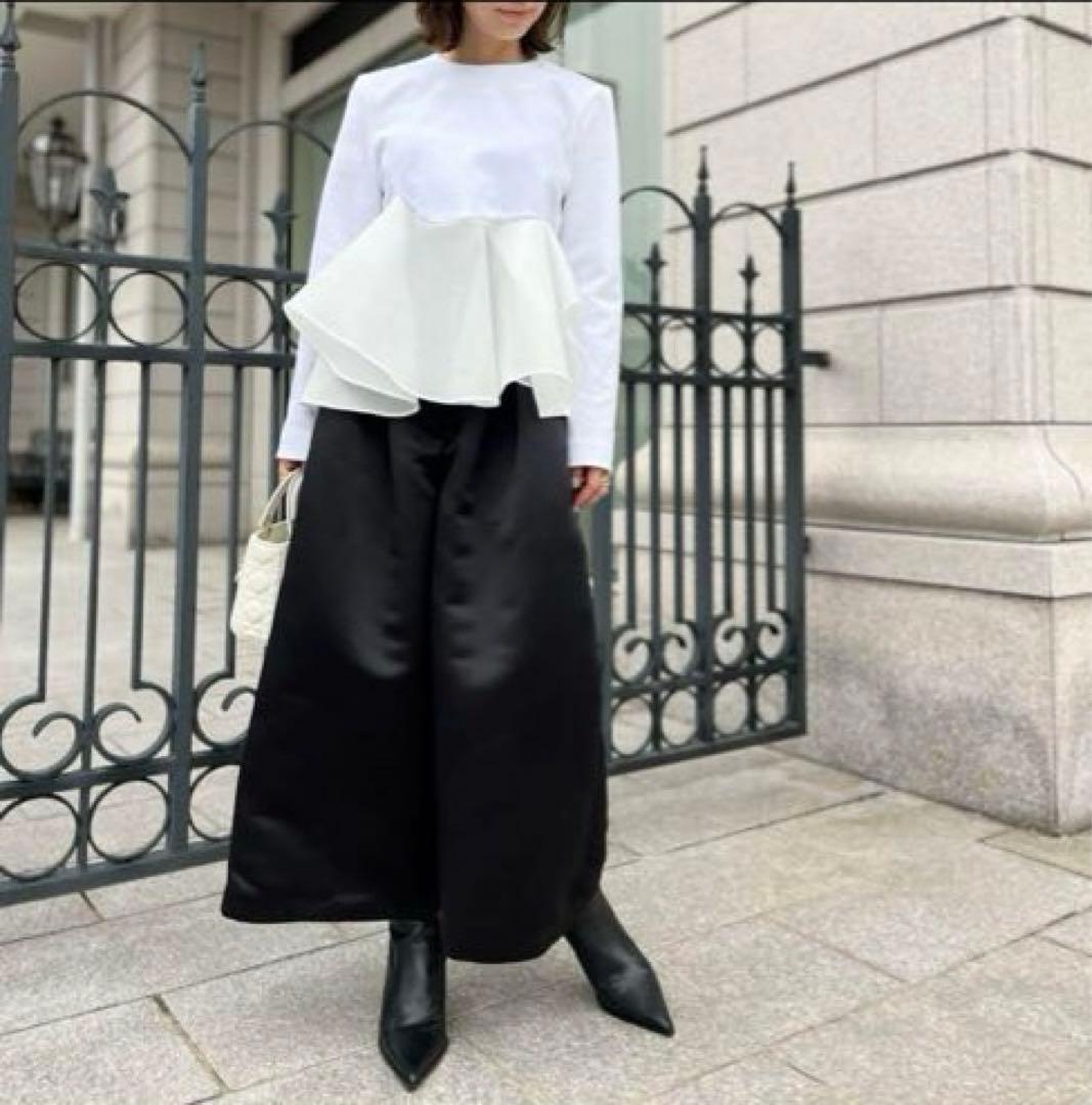 【Heve】サテンフレアガウチョ　ワイドフレアパンツ 36サイズ　ブラック