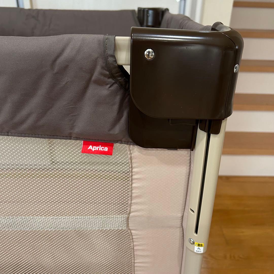 【美品】Aprica アップリカ ココネルエアー ベビーベッド ココアブラウン