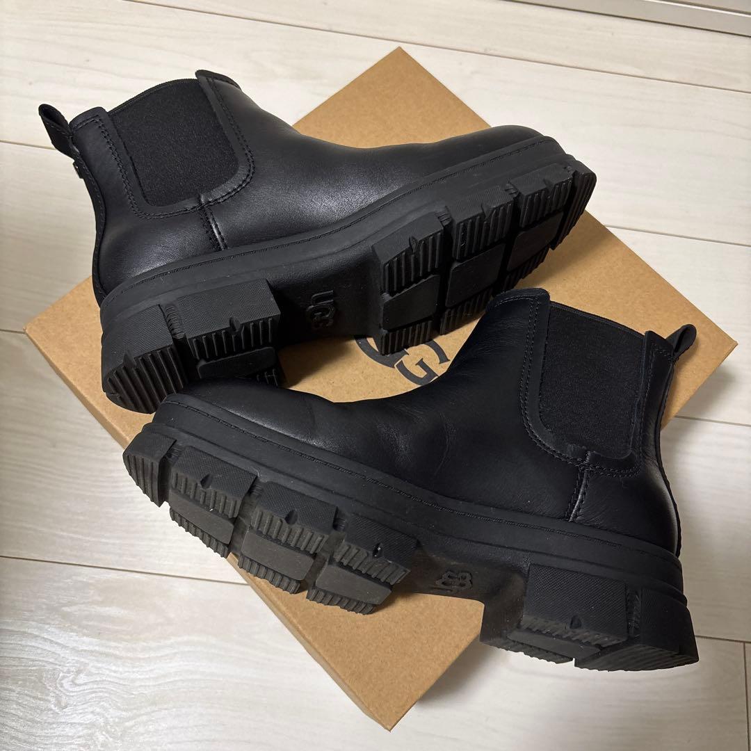 UGG ASHTON CHELSEA アシュトンチェルシー　黒
