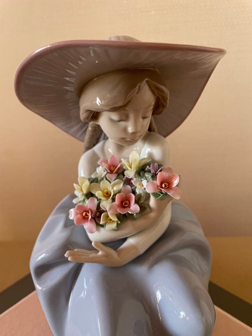 リヤドロ　花の香りにつつまれて　【美品　ケース付き】