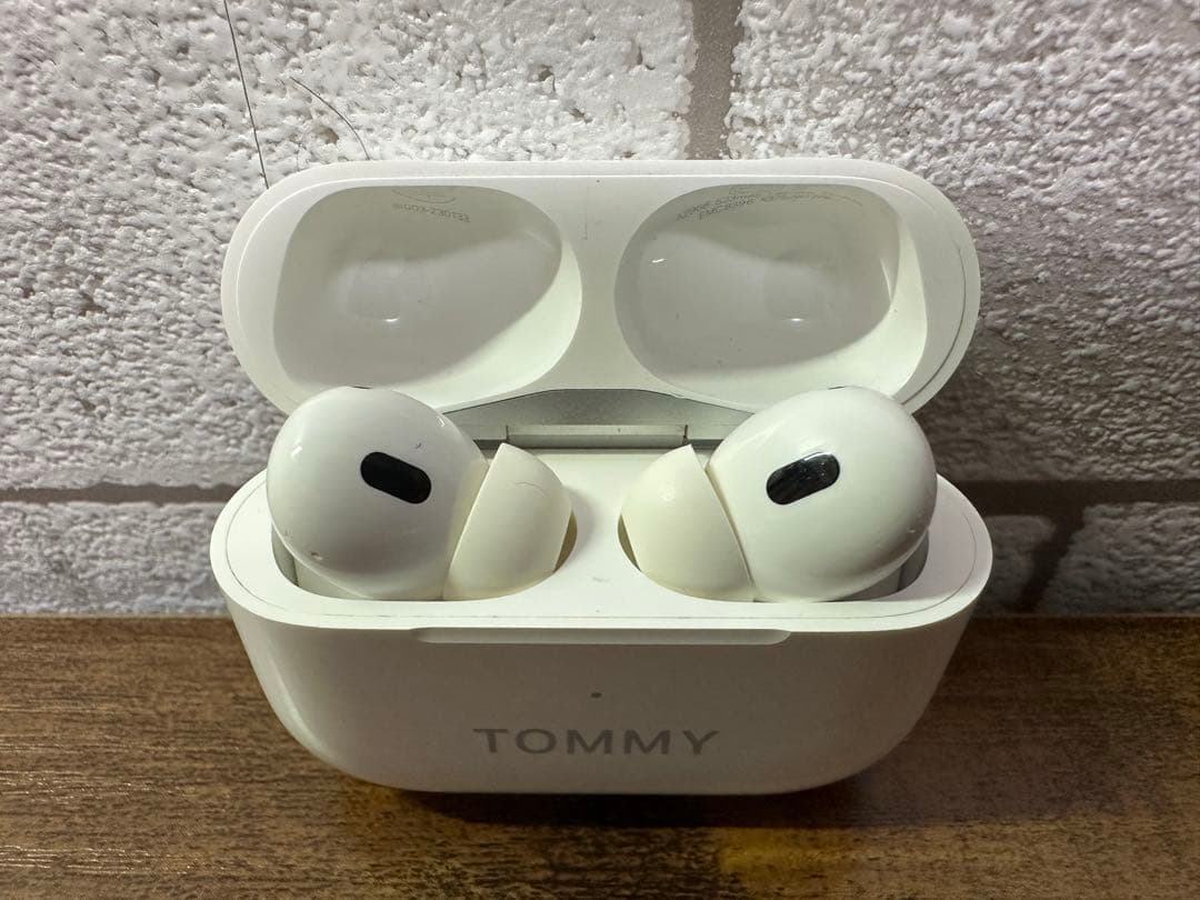 AirPodsPro2 USB-Cタイプ 刻印入りケース付き