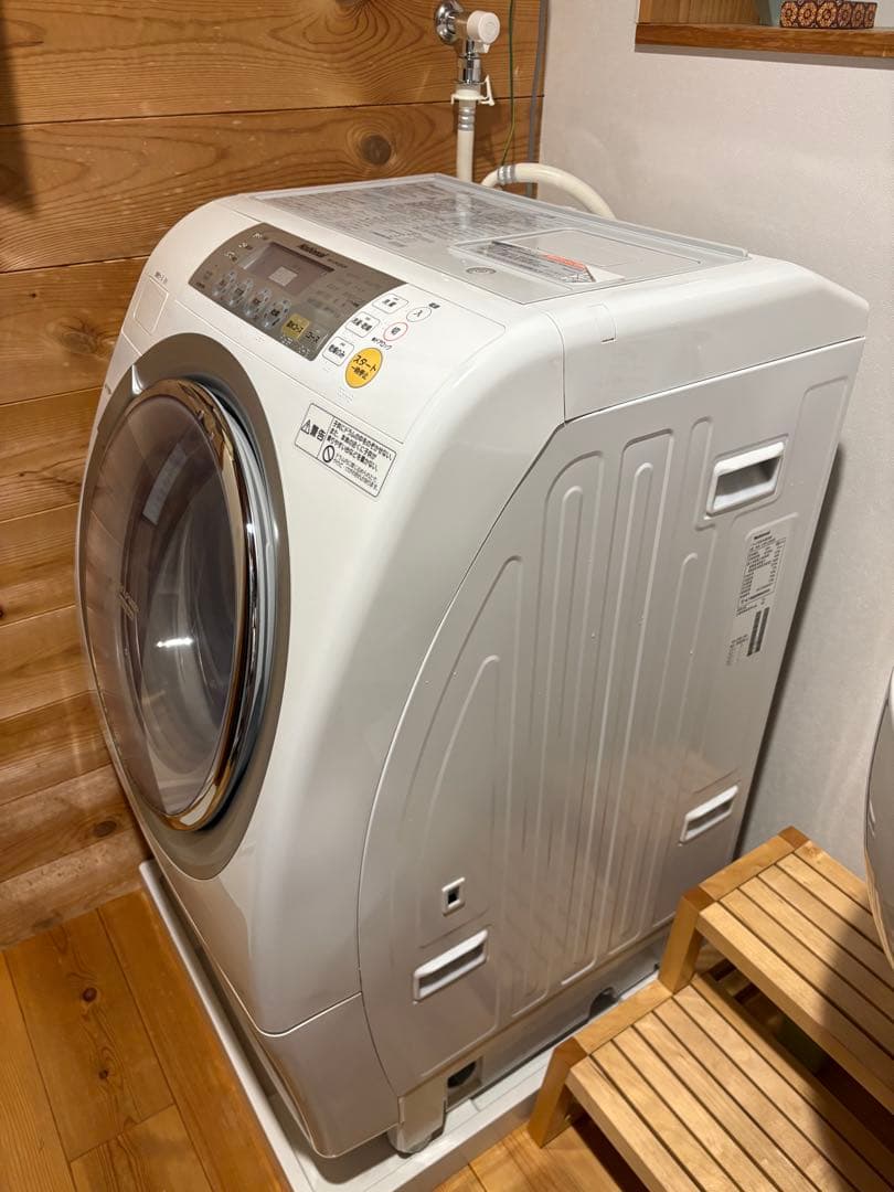 ドラム式洗濯乾燥機　NA-VR1200R ヒートポンプ式　現パナソニック製