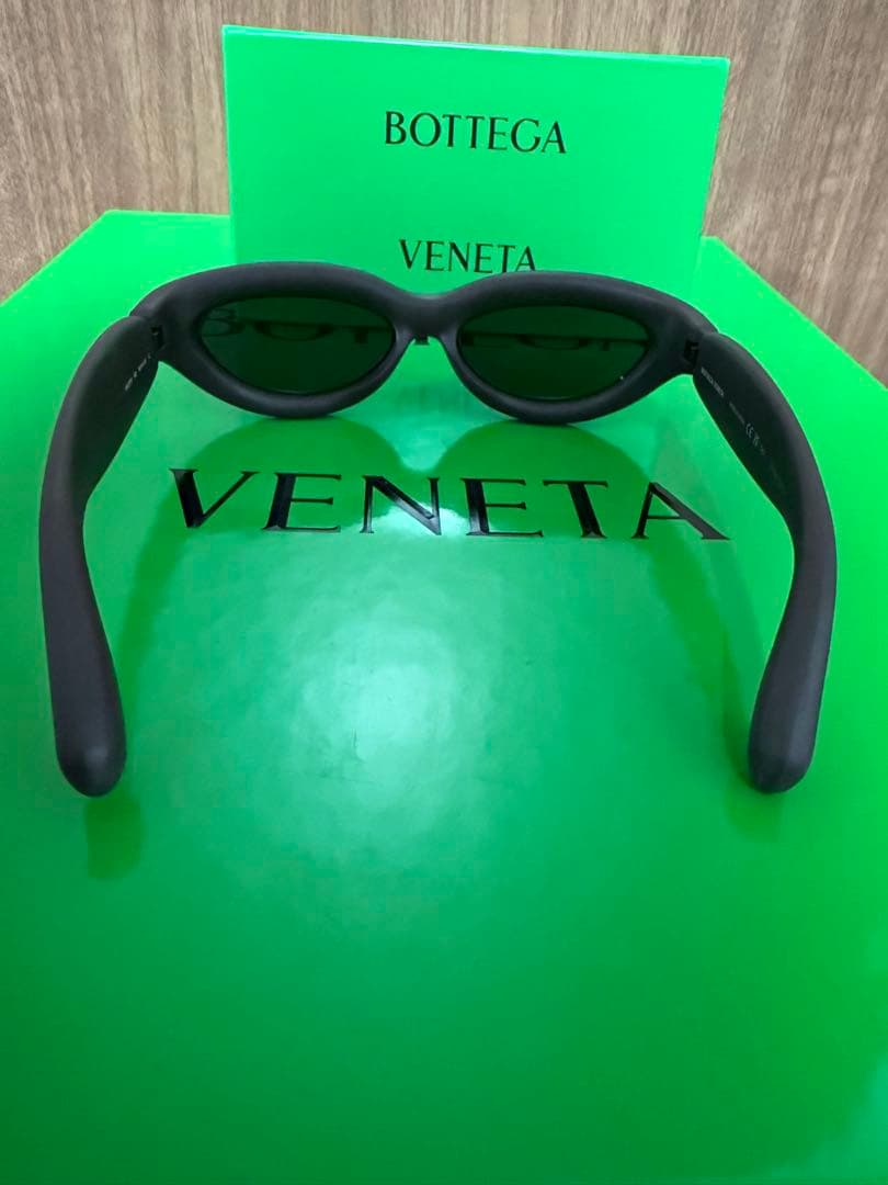 ［本日最終出品］Bottega Veneta サングラス