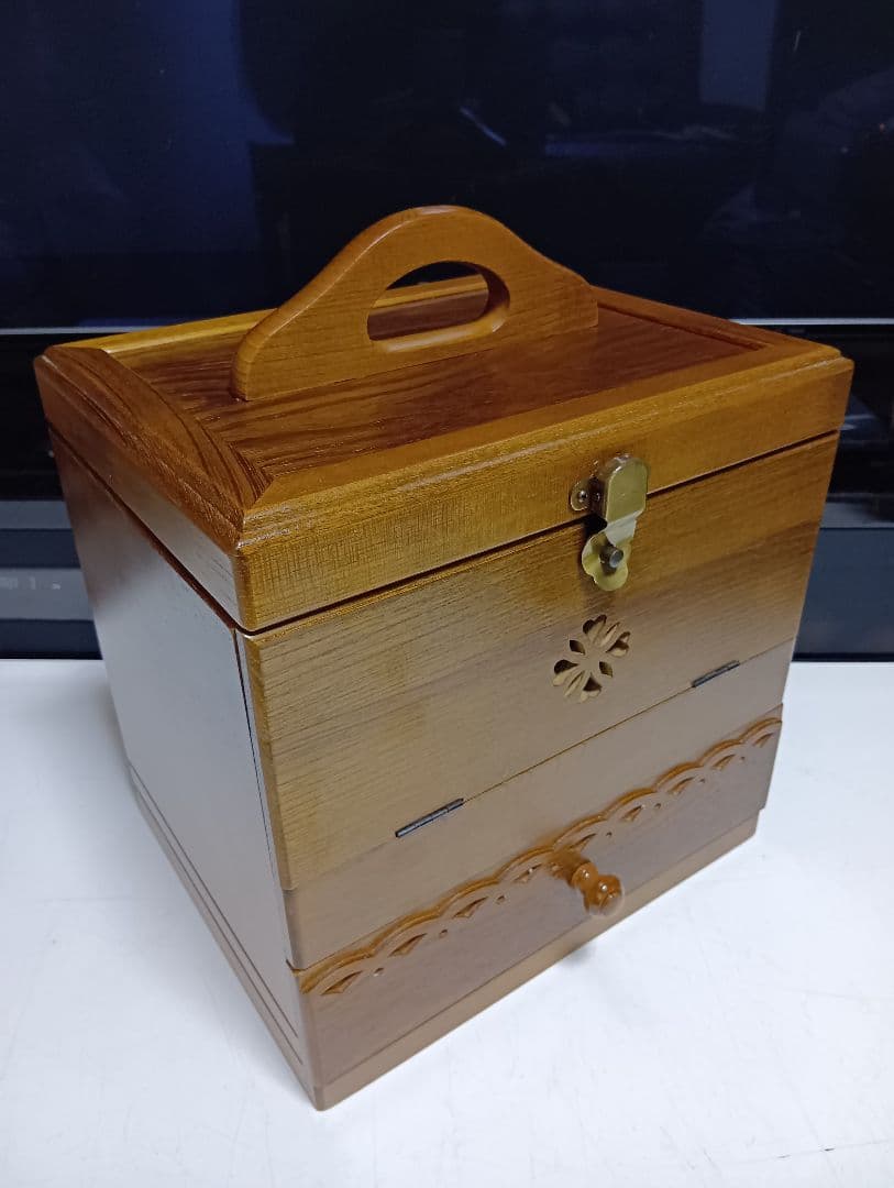 パリの雑貨屋　クラッチ　引き出し　ウッド　メイク　ボックス　美品