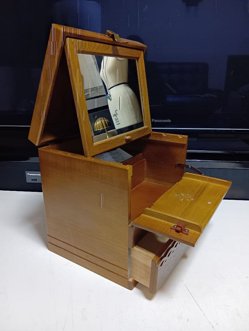 パリの雑貨屋　クラッチ　引き出し　ウッド　メイク　ボックス　美品