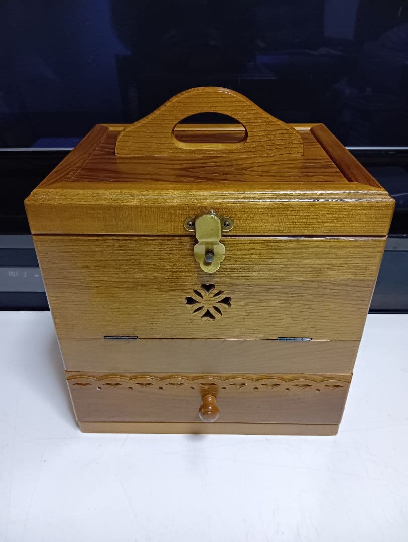 パリの雑貨屋　クラッチ　引き出し　ウッド　メイク　ボックス　美品