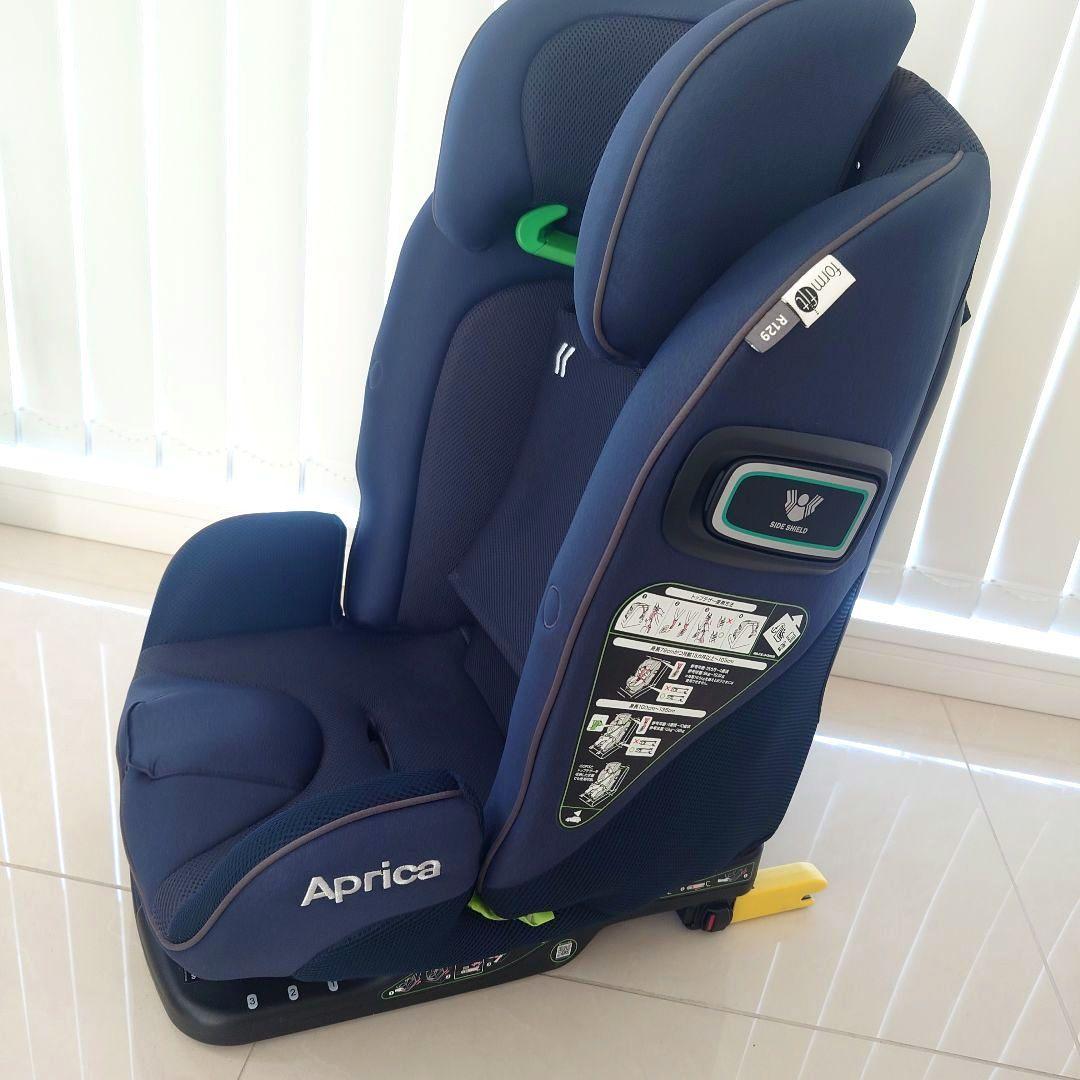 Aprica 　フォームフィット　ISOFIX　セーフティプラス　ネイビー