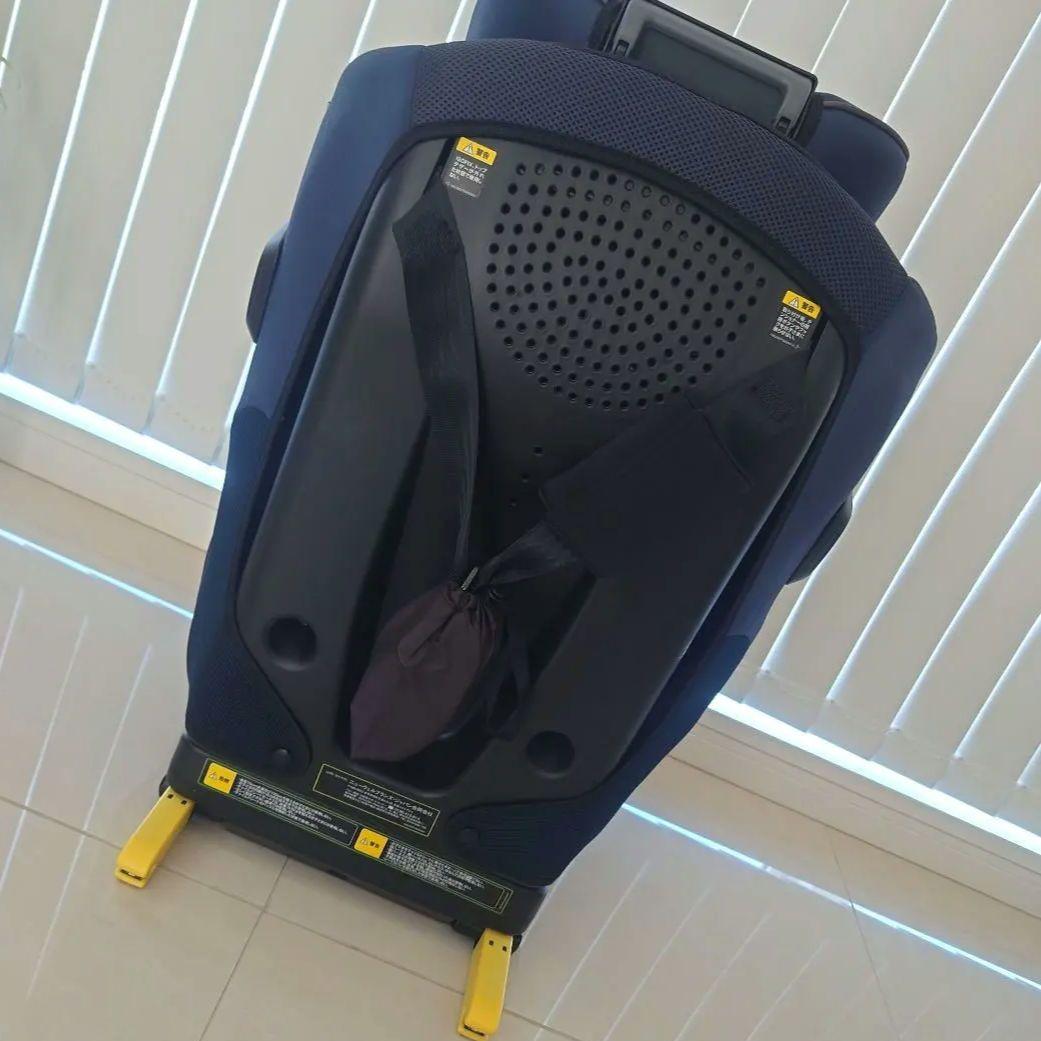 Aprica 　フォームフィット　ISOFIX　セーフティプラス　ネイビー