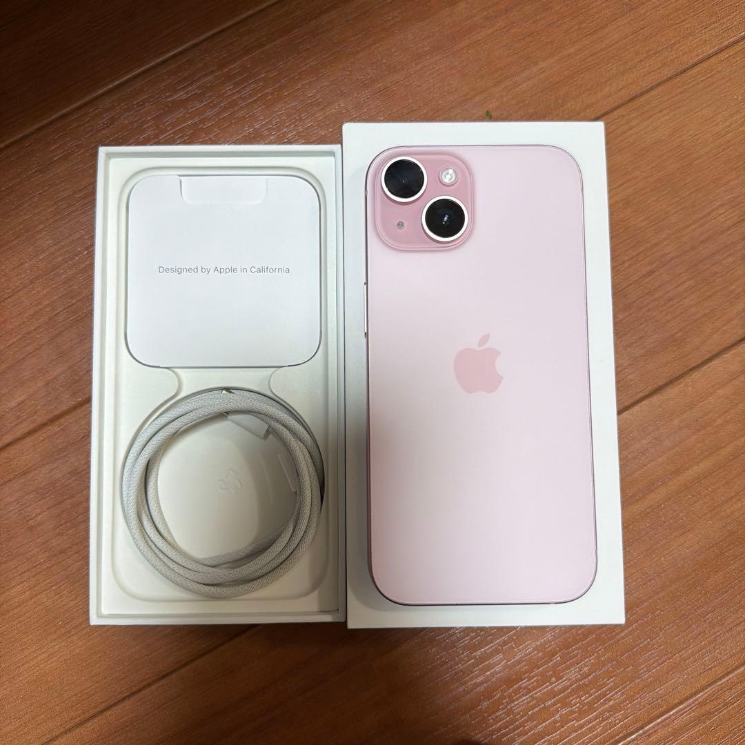 iPhone 15 256GB ピンク 充電容量100%