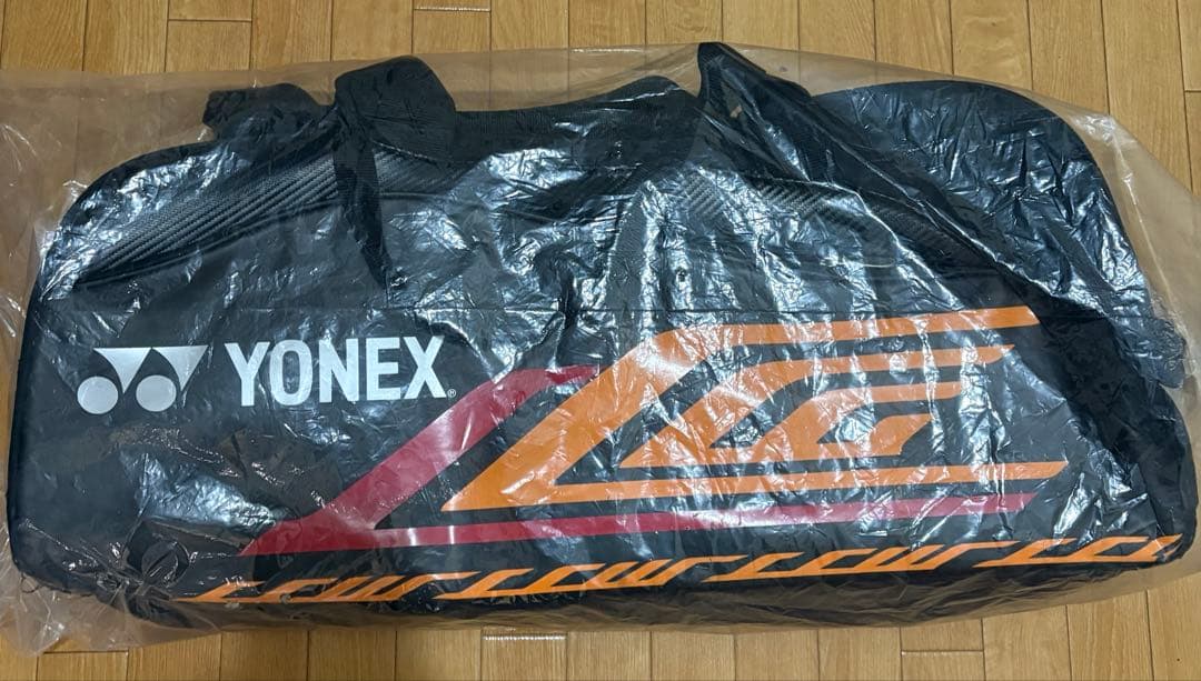 ピ*ン様 Yonex トーナメントバッグ　限定　リーチョンウェイモデル　値下げ交