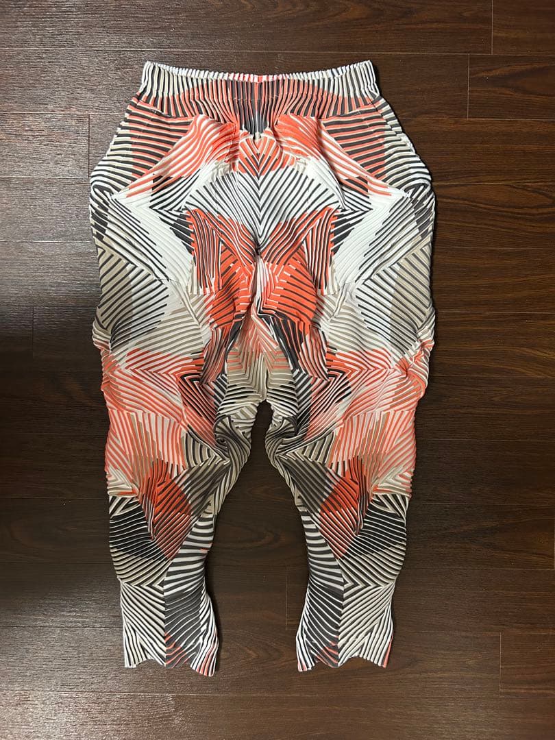 **⃘様 A-POC ABLE ISSEY MIYAKE TYPE-P 002