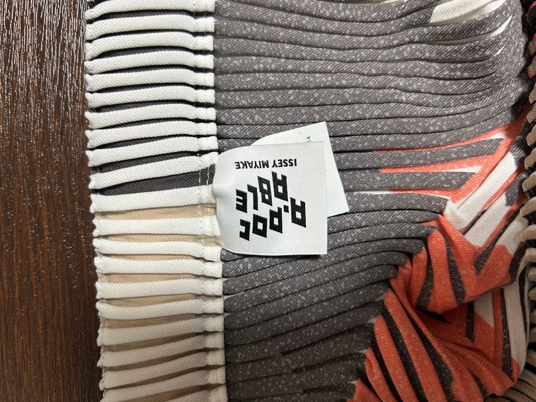 **⃘様 A-POC ABLE ISSEY MIYAKE TYPE-P 002