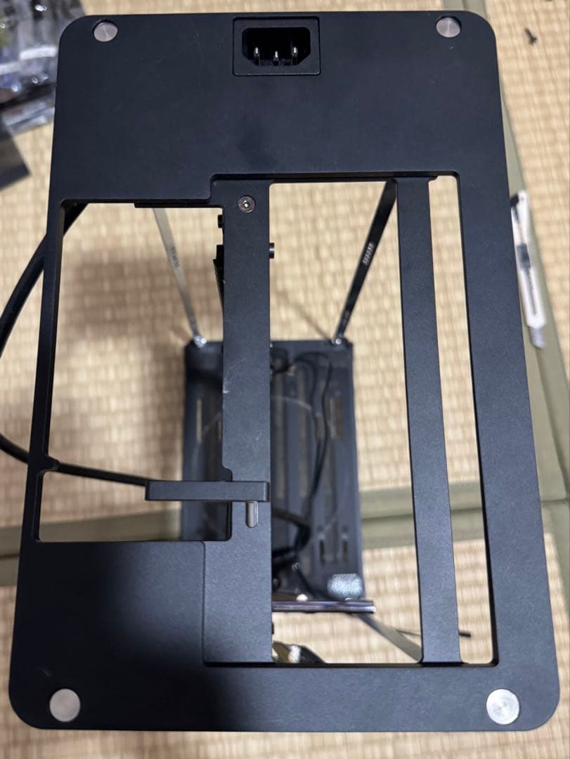 自作用PCケース THOR ZONE NANOQ R