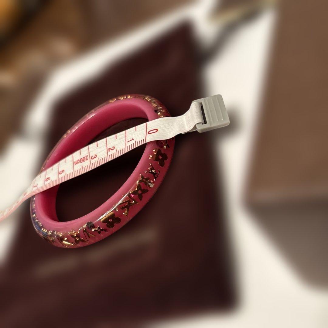 LOUIS VUITTON ピンク バングル