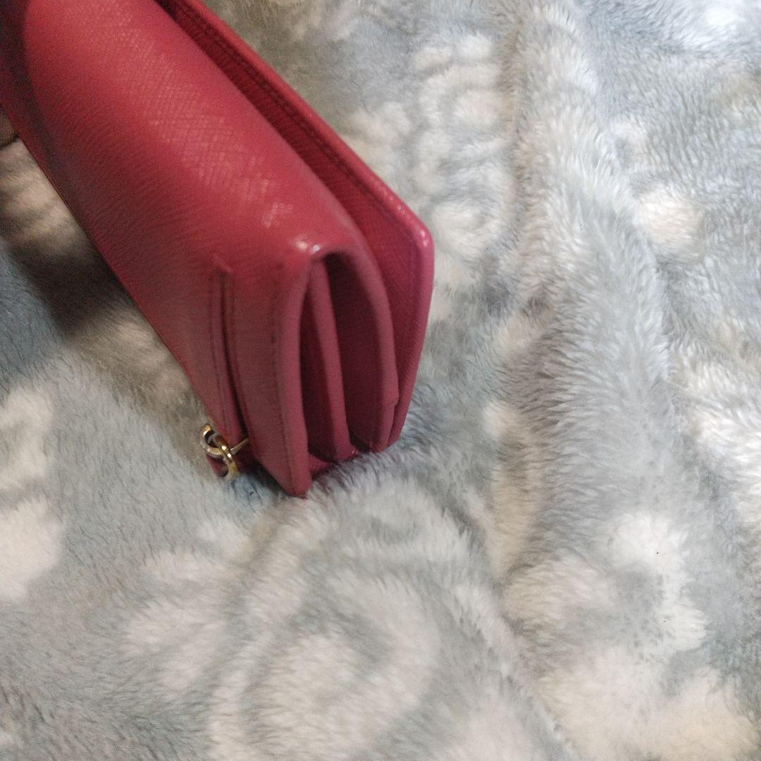 PRADA サフィアーノ三角ロゴ 長財布レッド系