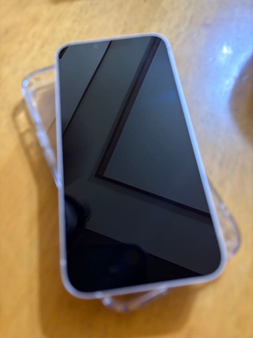 カバー、保護シート付き美品　iPhone 14 128GB