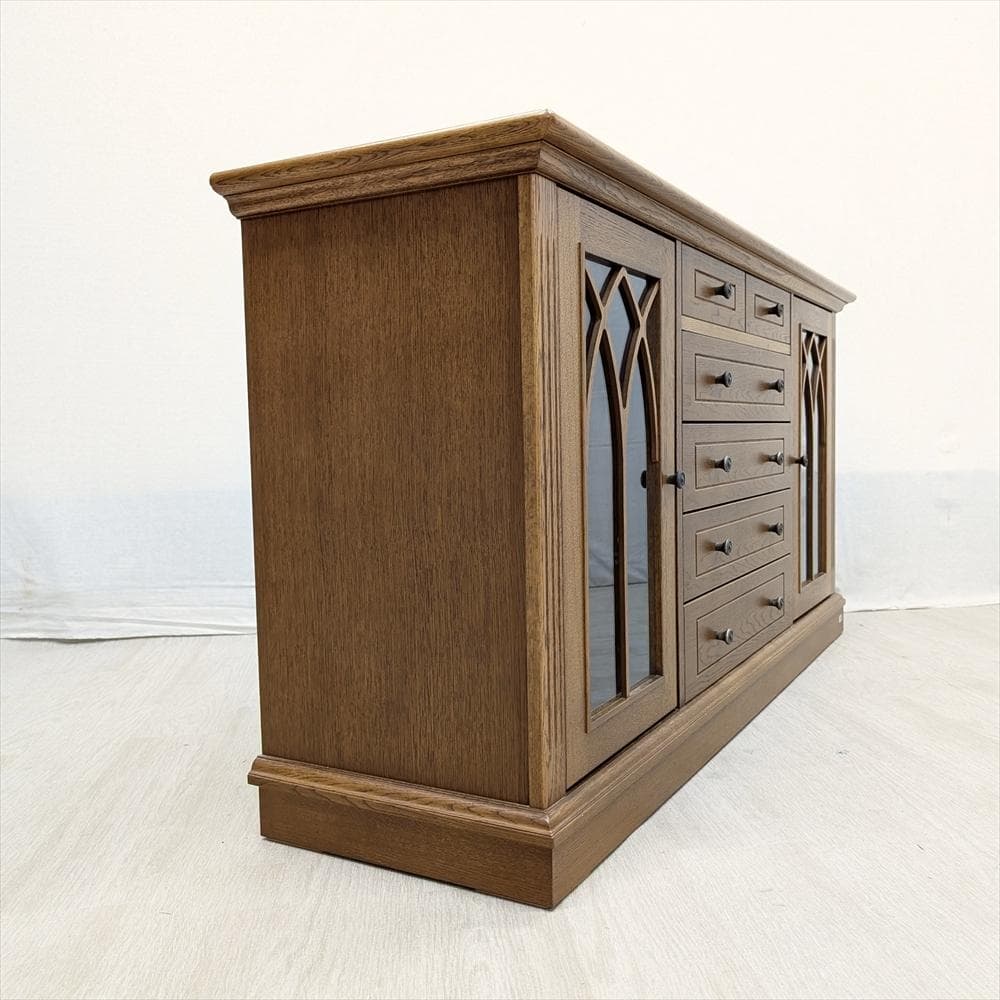 美品　旭川家具　近藤工芸　サイドボード　リビングボード　飾り棚　キャビネット