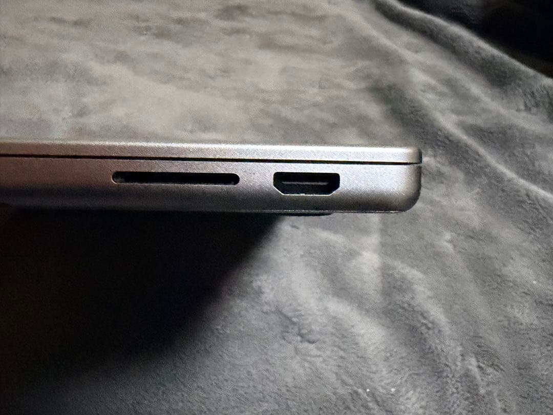 MacBook本体 Apple Macbook Pro M3