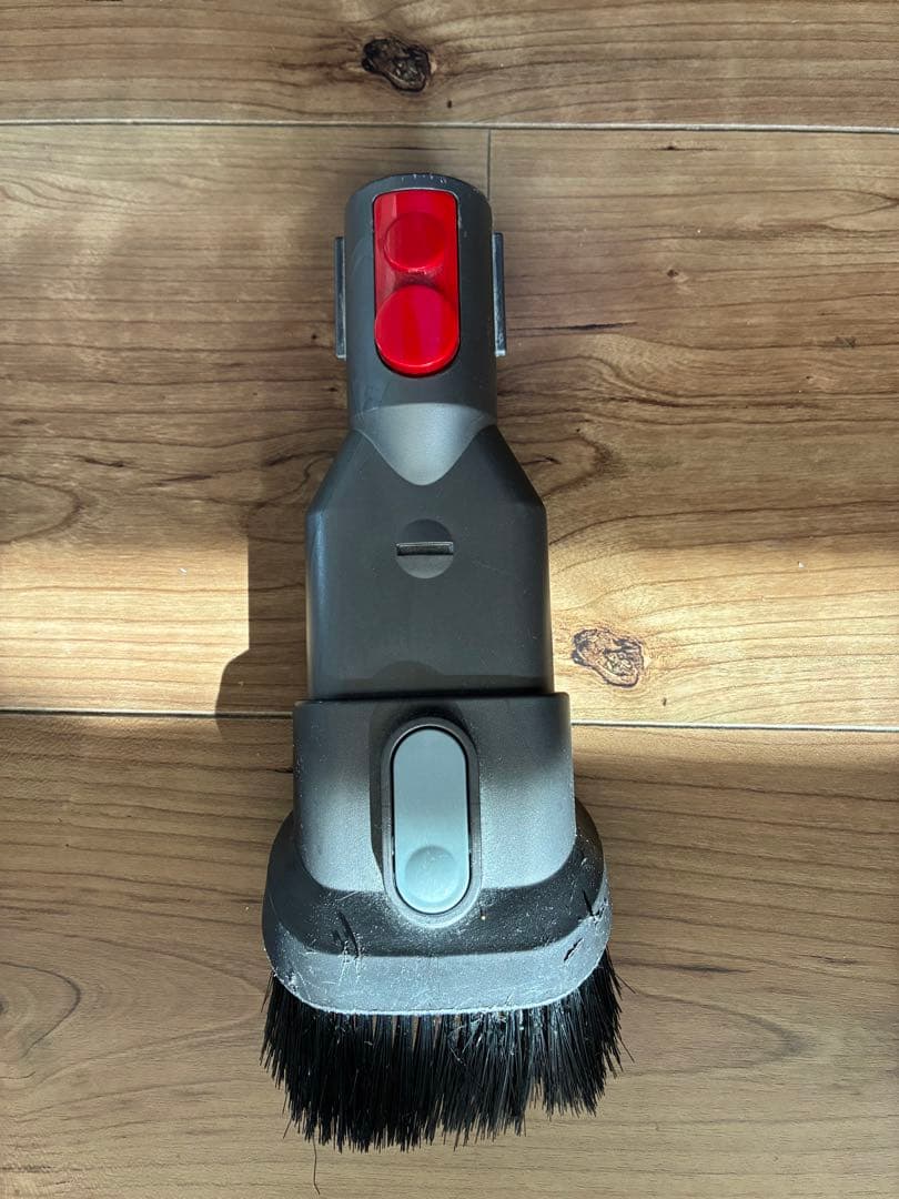 【ジャンク品】Dyson V8 slim fluffy 本体 各種ノズル付き