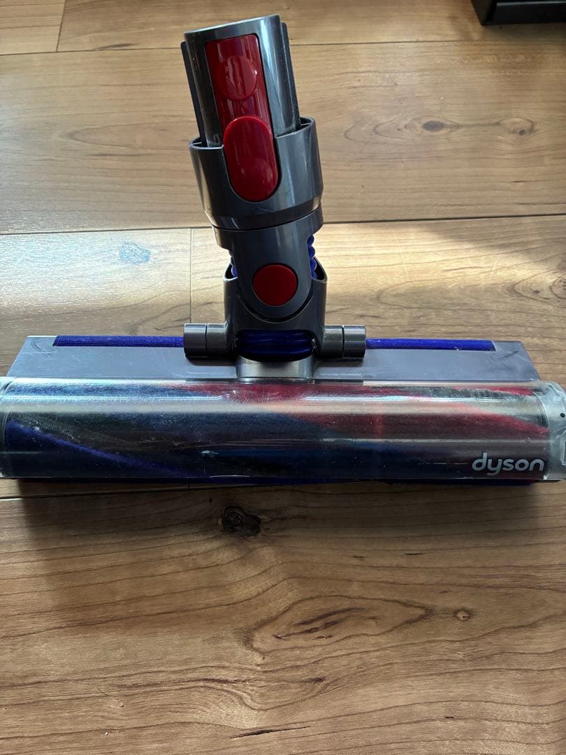 【ジャンク品】Dyson V8 slim fluffy 本体 各種ノズル付き