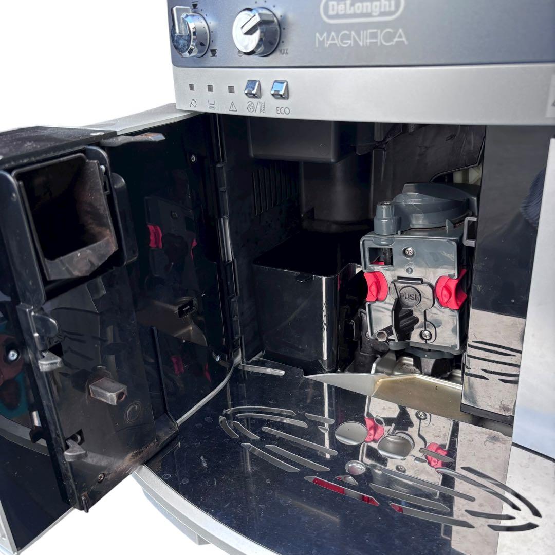 ☆ 美品！！ DeLonghi ESAM03110 デロンギ コーヒーマシン