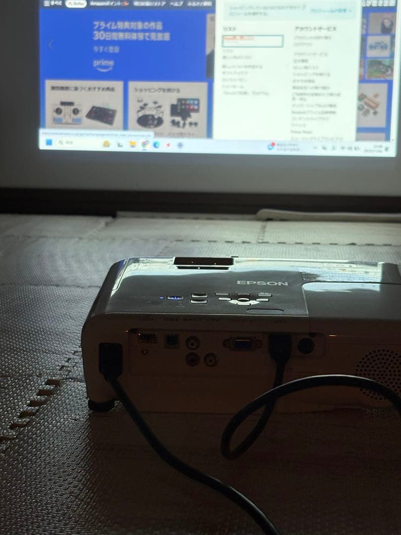 EPSON エプソン EB-W05プロジェクター