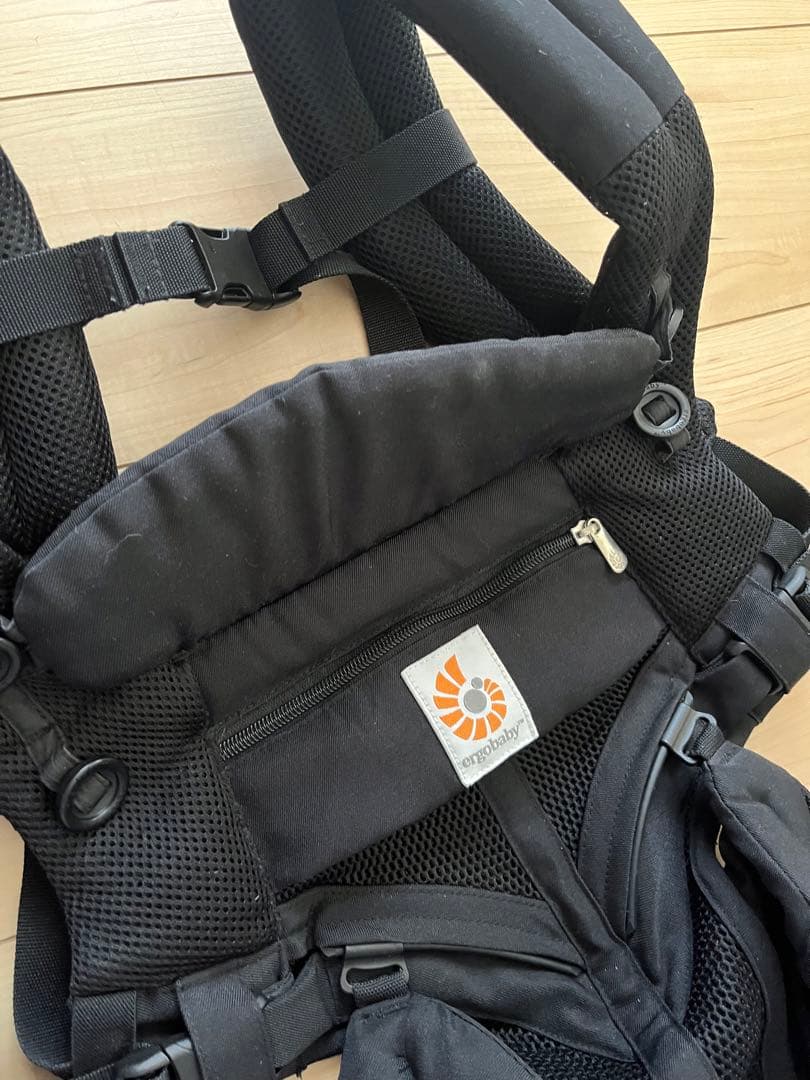 エルゴベビー ベビーキャリア OMNI360 クールエア オニキスブラック