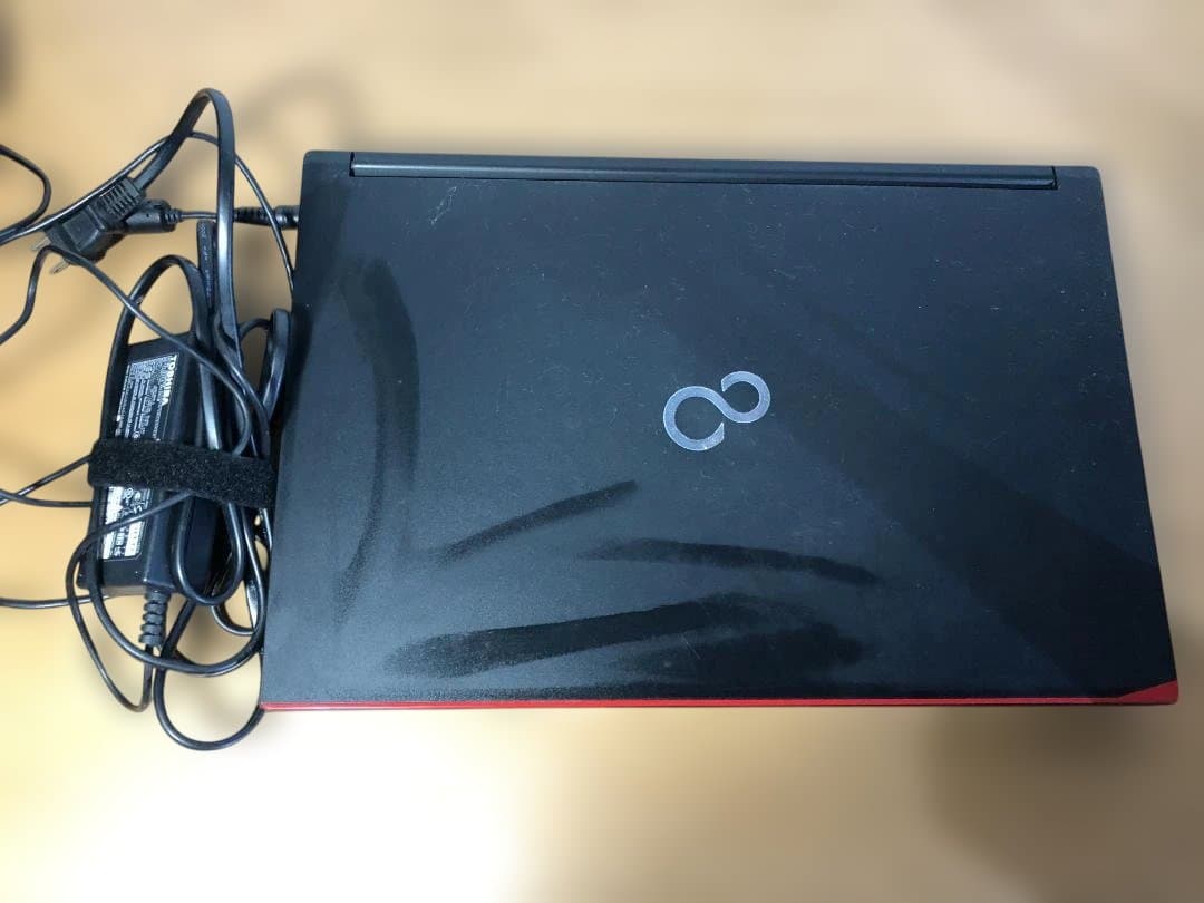 LIFEBOOK A576/Ｐ Corei5 8GBSSD128GB Win11