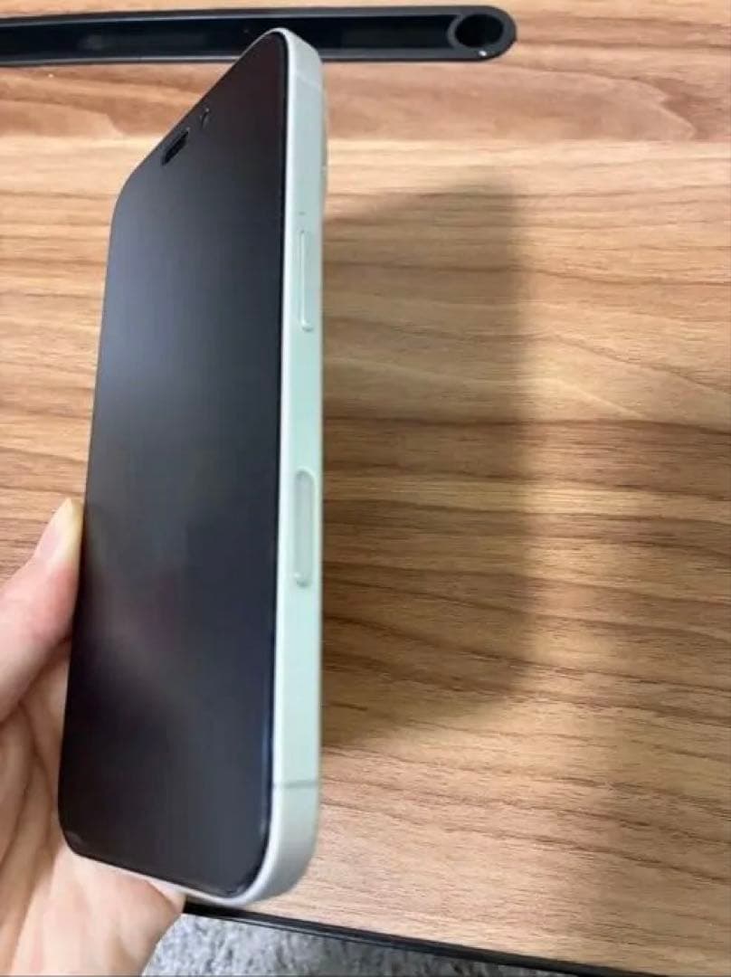 Apple iPhone 16 ホワイト 本体