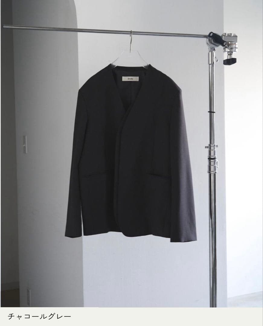 新品アンヌークカラーレスジャケット38