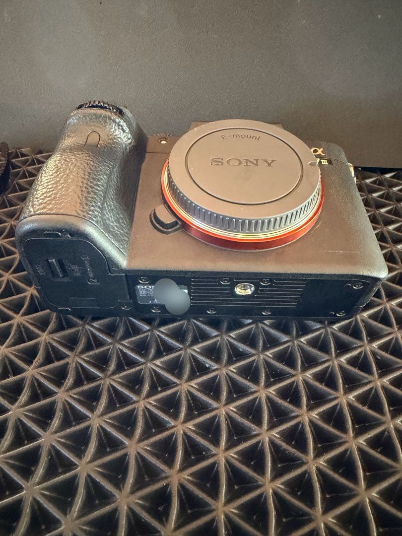 極少シャッター約1650回SONYα7IIIフルサイズミラーレス美品 おまけ付