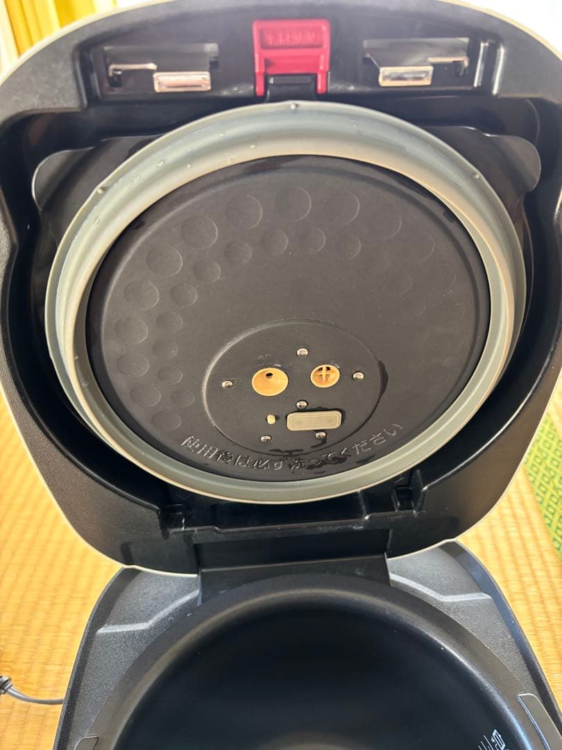 ご泡火炊き　タイガー　jPI-A180 釜　ジャンク　炊飯器