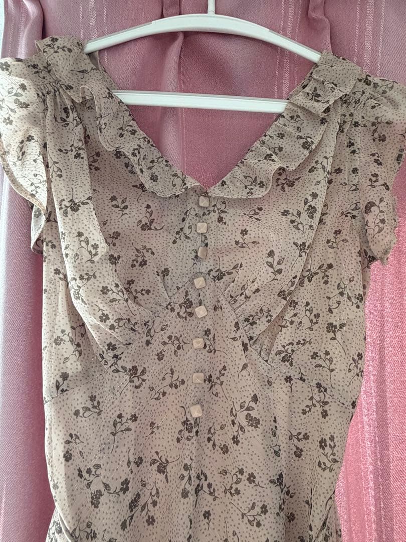 ラメドットフルールドレス　ベージュ