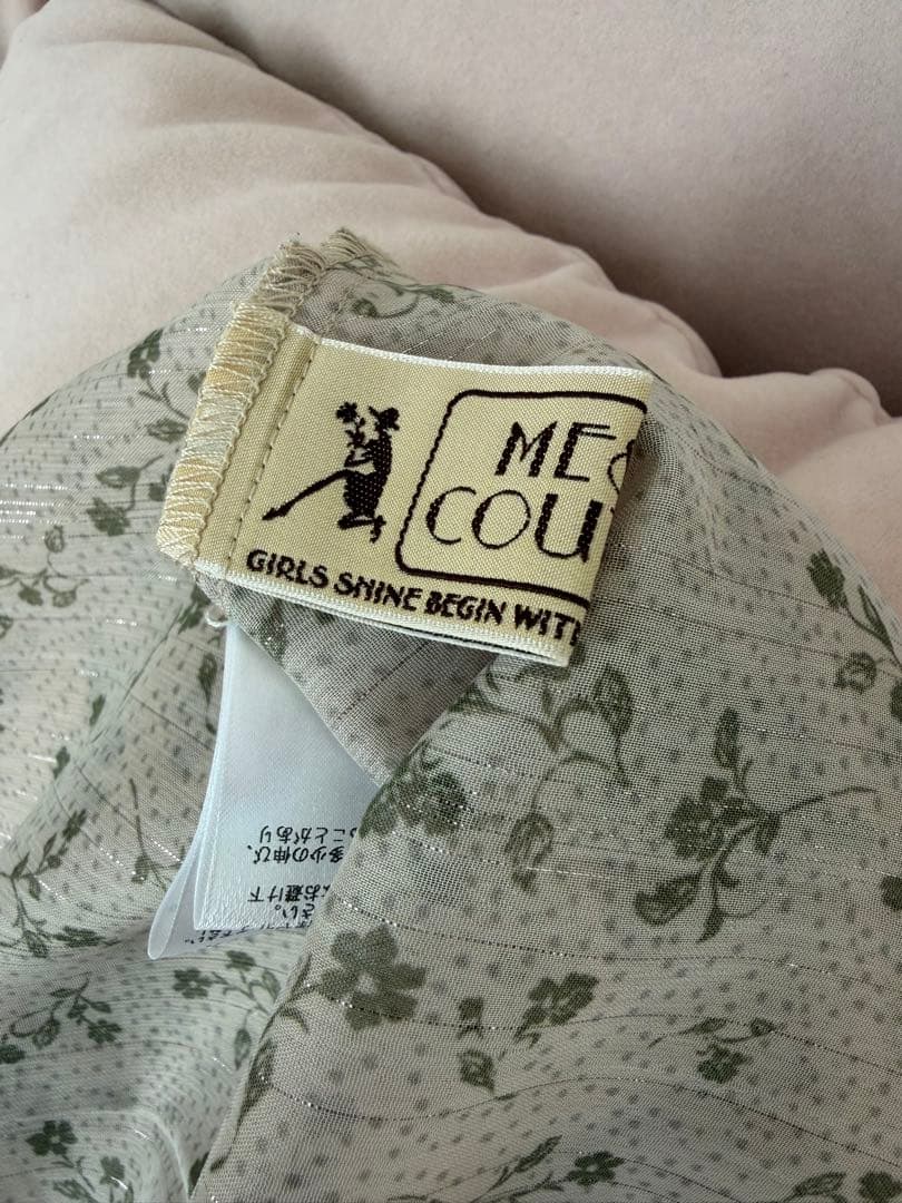 ラメドットフルールドレス　ベージュ