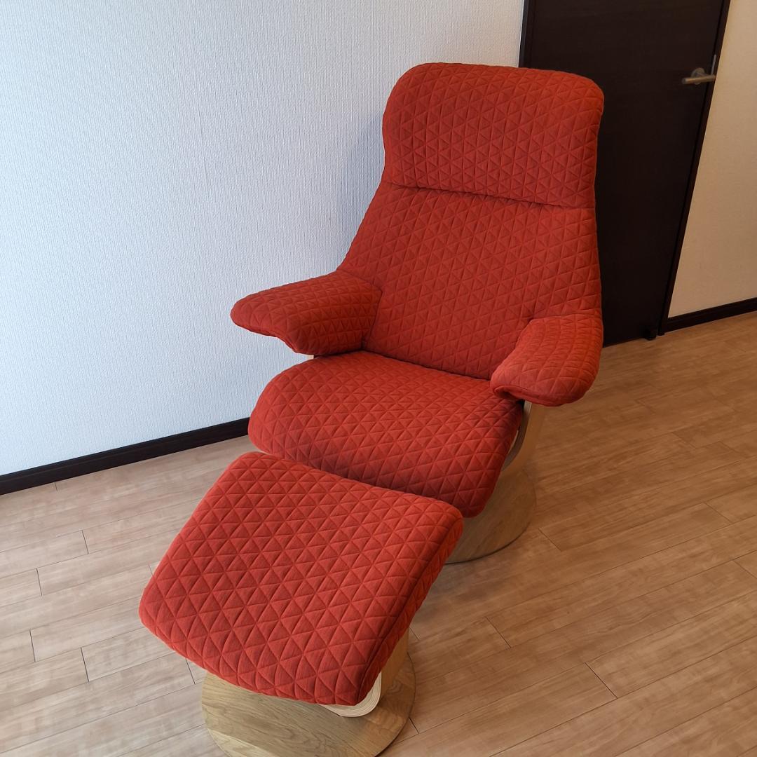 【カリモク】ザ•ファースト　RU72　Sサイズ　ファブリックリクライニングチェア