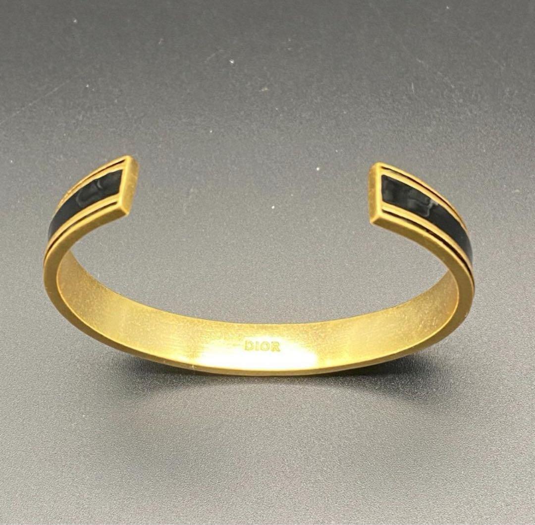 DIOR バングル