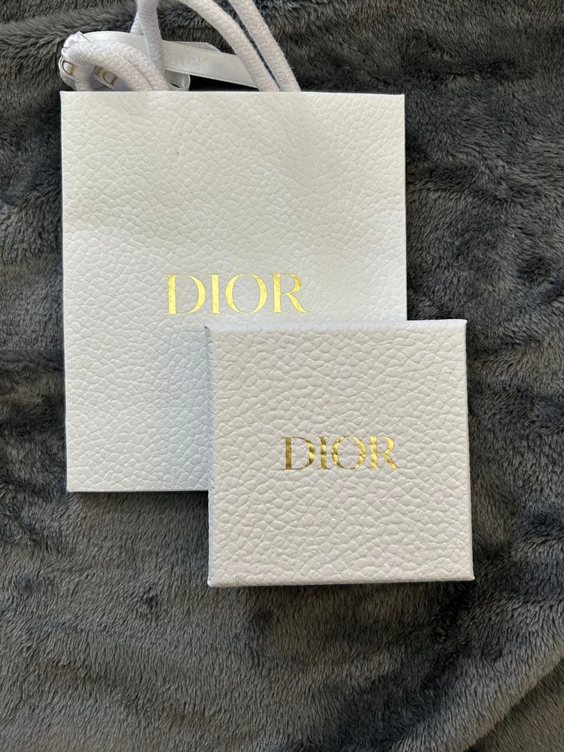 DIOR バングル