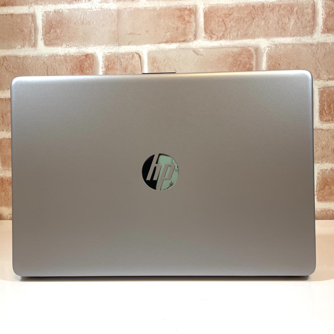 ★2022年製★ 美品 テンキー付 第11世代i5 15.6型 HP H40