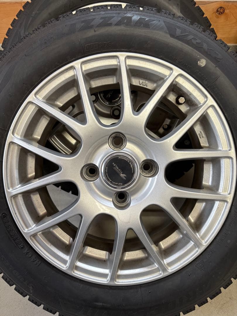 165/65R14 VRX2 スタッドレスタイヤ　ホイール付き