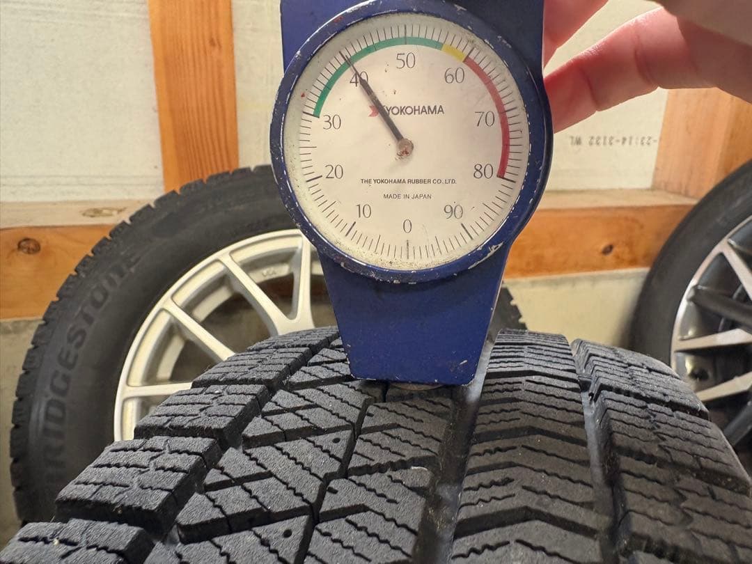 165/65R14 VRX2 スタッドレスタイヤ　ホイール付き