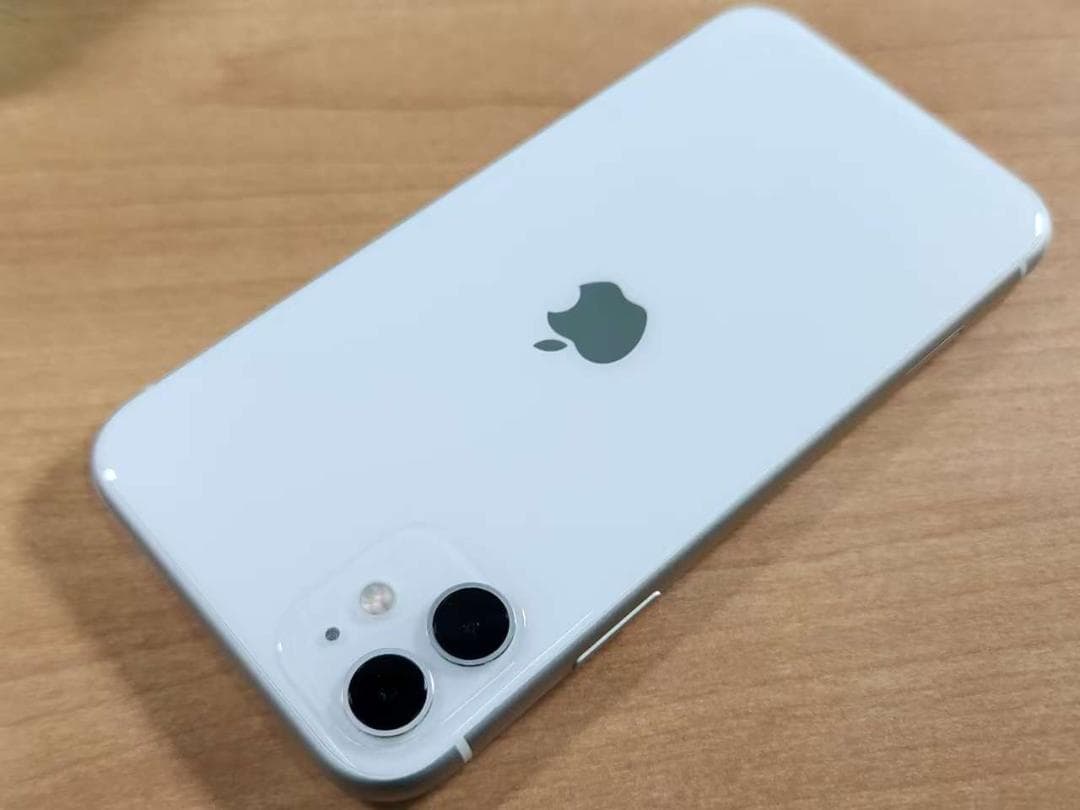 スマートフォン本体 020400M iPhone 11 A2221 64GB