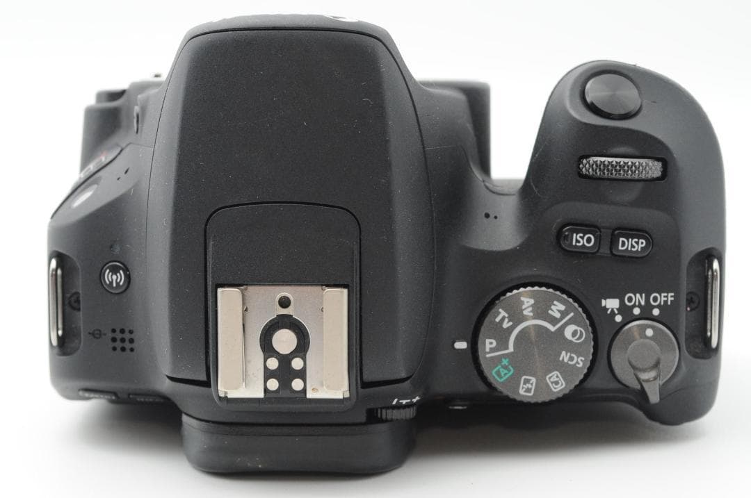 ☆新品級③☆春のSALE☆ Canon EOS Kiss x9 ダブルレンズ