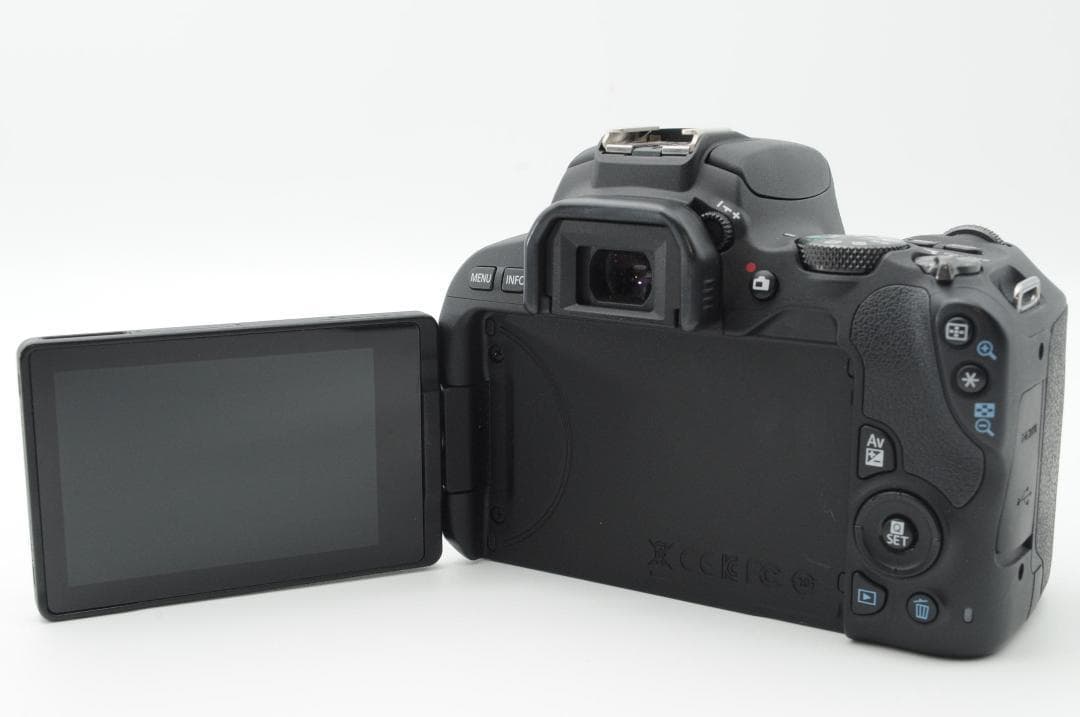 ☆新品級③☆春のSALE☆ Canon EOS Kiss x9 ダブルレンズ