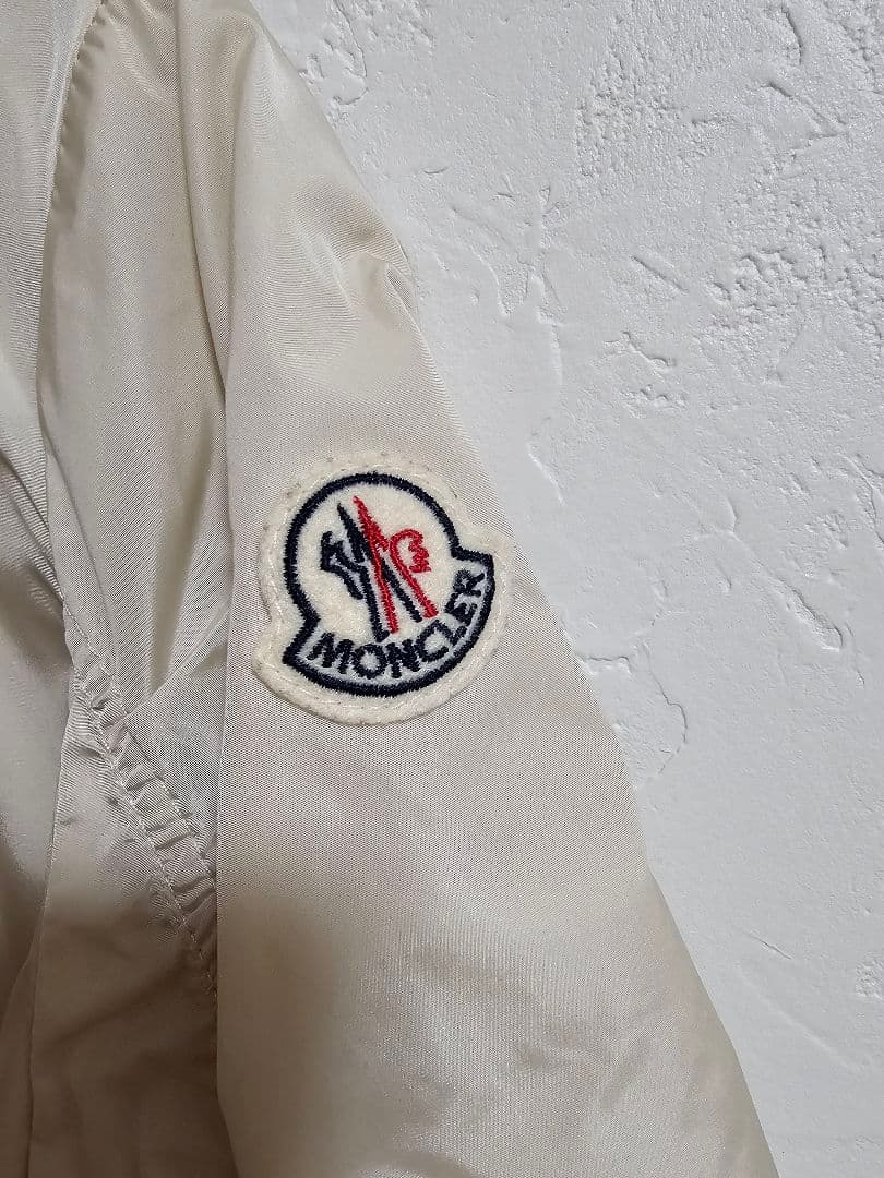 モンクレール MONCLER フリルジャケット ブルゾン サイズ0