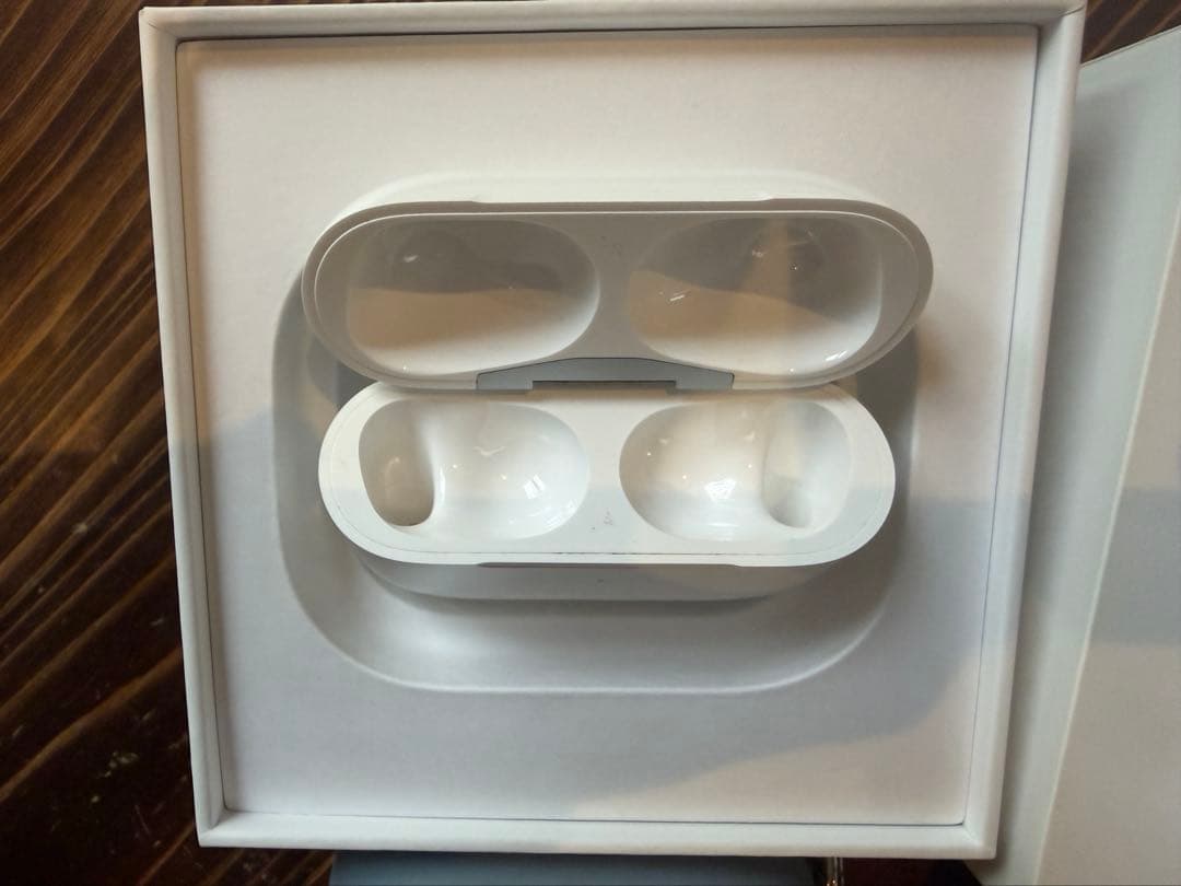 AirPods Pro（第2世代）TYPE-C おまけ付き　純正