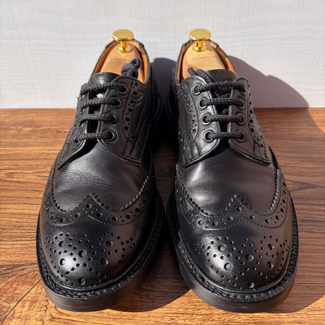 Tricker’s トリッカーズ バートン UK7 ブラック 外羽根 革靴