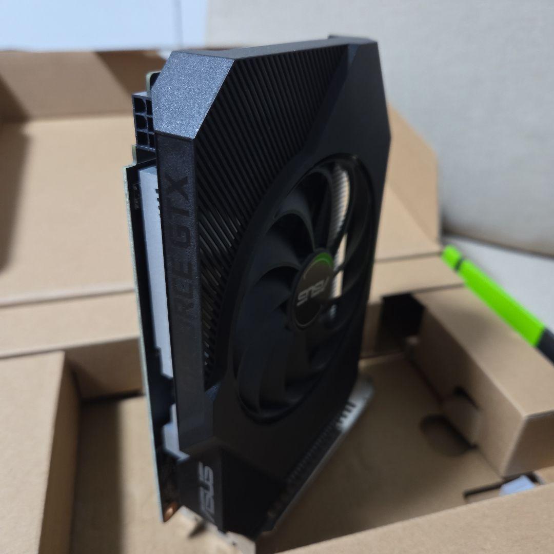 グラフィックボード・グラボ・ビデオカード ASUS PHOENIX GTX 1650 4GB GDDR6